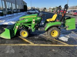 2011 JOHN DEERE 1023E