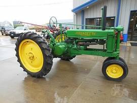 1938 JOHN DEERE B