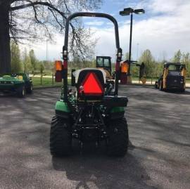 2022 JOHN DEERE 1025R