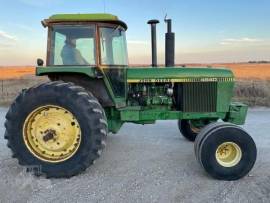 1979 JOHN DEERE 4640