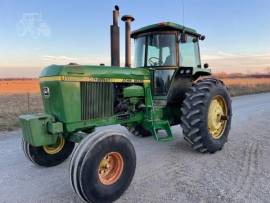 1979 JOHN DEERE 4640