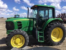 2010 JOHN DEERE 7130