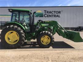 2018 JOHN DEERE 5125R