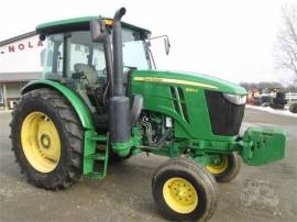 2018 JOHN DEERE 6120E