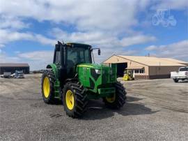 2016 JOHN DEERE 6120M