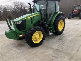 2015 JOHN DEERE 5115M