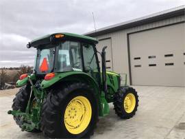 2015 JOHN DEERE 5115M