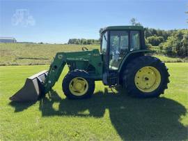 1998 JOHN DEERE 6410