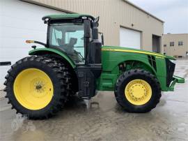 2017 JOHN DEERE 8245R