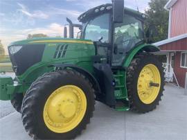 2018 JOHN DEERE 6215R