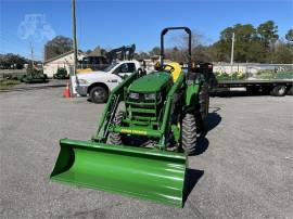 2023 JOHN DEERE 4044R