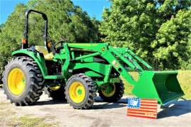 2022 JOHN DEERE 4044M