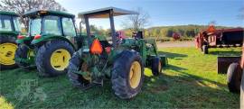 JOHN DEERE 2440