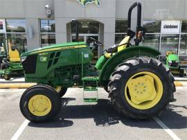 2022 JOHN DEERE 5055E