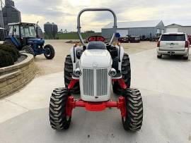 2009 NEW HOLLAND BOOMER 8N