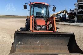 2008 KUBOTA M7040HDC