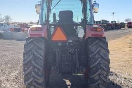 2008 KUBOTA M7040HDC