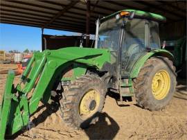 JOHN DEERE 5520