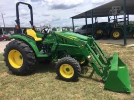 2022 JOHN DEERE 4044M