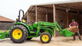 2022 JOHN DEERE 4044M