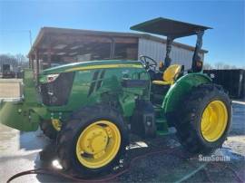 2018 JOHN DEERE 5085E