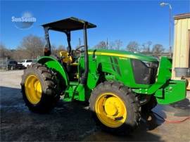 2018 JOHN DEERE 5085E