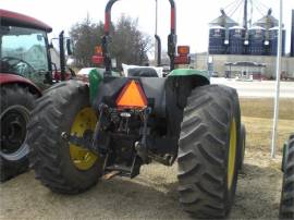 JOHN DEERE 5520