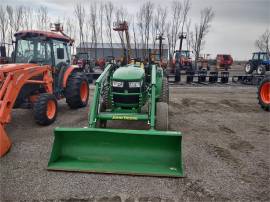 2019 JOHN DEERE 4044M