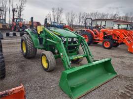 2019 JOHN DEERE 4044M