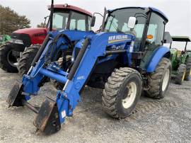 2011 NEW HOLLAND T4.75