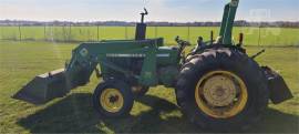 1976 JOHN DEERE 2240