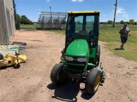 2010 JOHN DEERE 2520