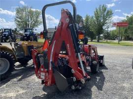 2022 MASSEY FERGUSON GC1725M