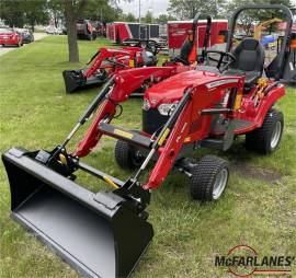 2022 MASSEY FERGUSON GC1723E