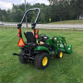 2022 JOHN DEERE 1025R