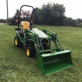 2022 JOHN DEERE 1025R