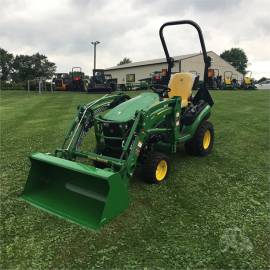 2022 JOHN DEERE 1025R