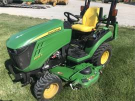 2016 JOHN DEERE 1025R