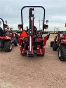 2022 MASSEY FERGUSON GC1725M