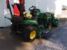 2018 JOHN DEERE 1025R