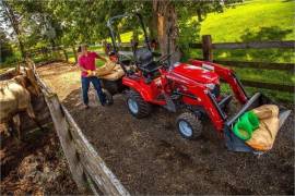 2021 MASSEY FERGUSON GC1723E