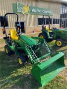 2022 JOHN DEERE 1025R