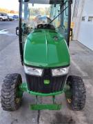 JOHN DEERE 3033R