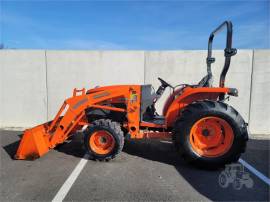 KUBOTA L3240D