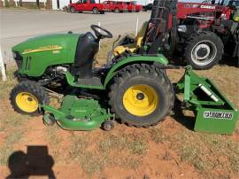 2010 JOHN DEERE 2520