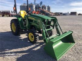 2017 JOHN DEERE 3025E