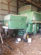 1976 JOHN DEERE 4400