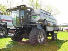 1986 GLEANER R7