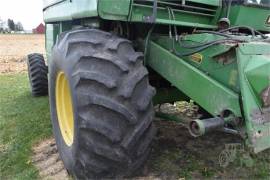 1988 JOHN DEERE 7720 TITAN II