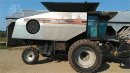 1992 GLEANER R52